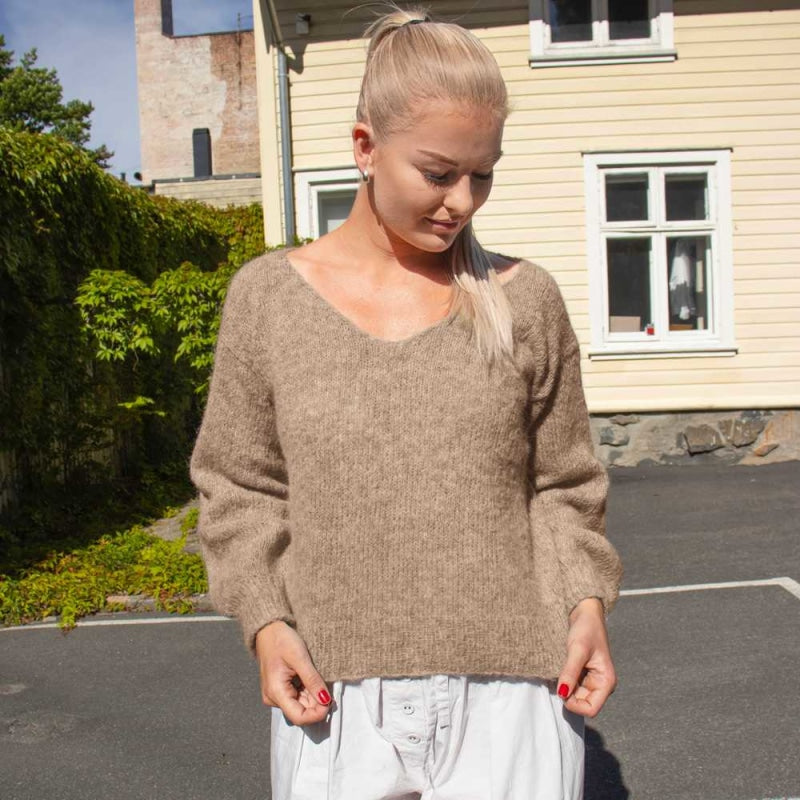 Strikk The Look: Amanda-genser kamel