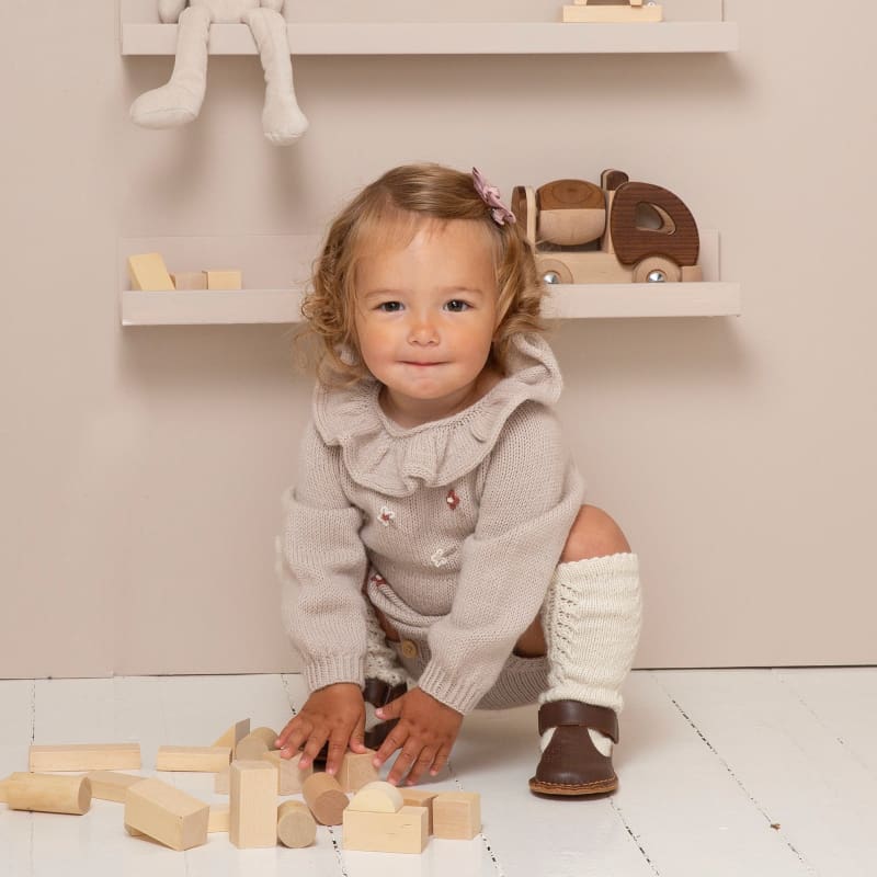 Strikk The Look: Åse-romper sand