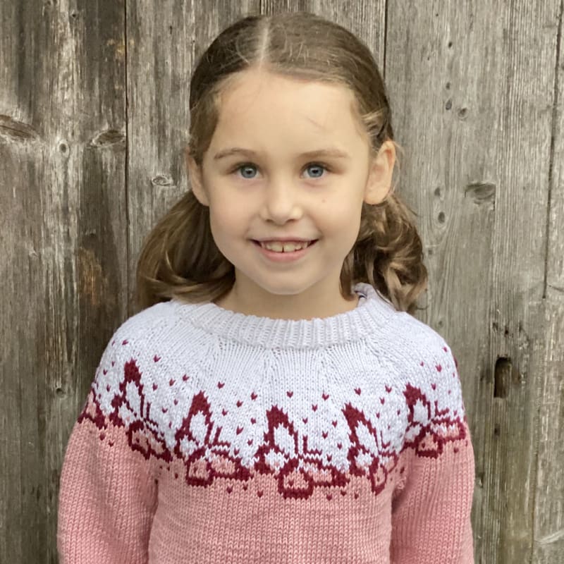 Strikk The Look: Aurora-genser lys rosa