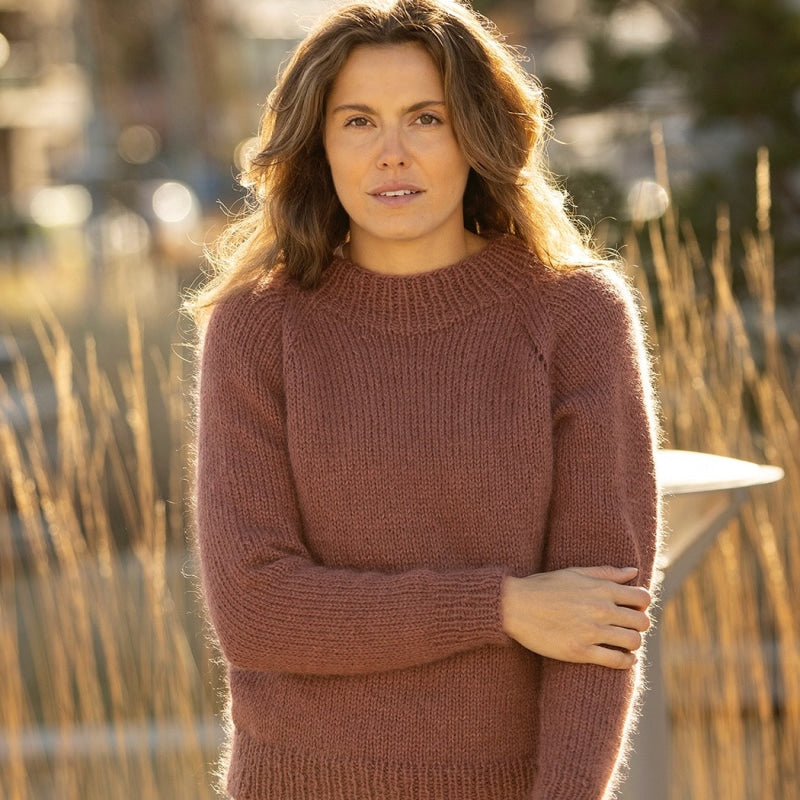 Strikk The Look: Belle-genser rødbrun