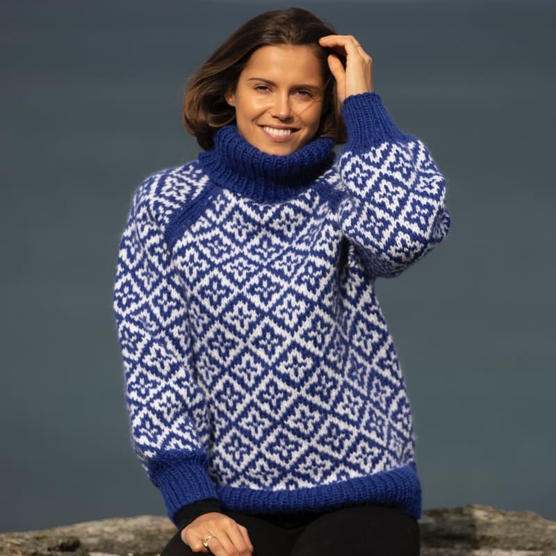 Strikk The Look: Bianca-genser kongeblå
