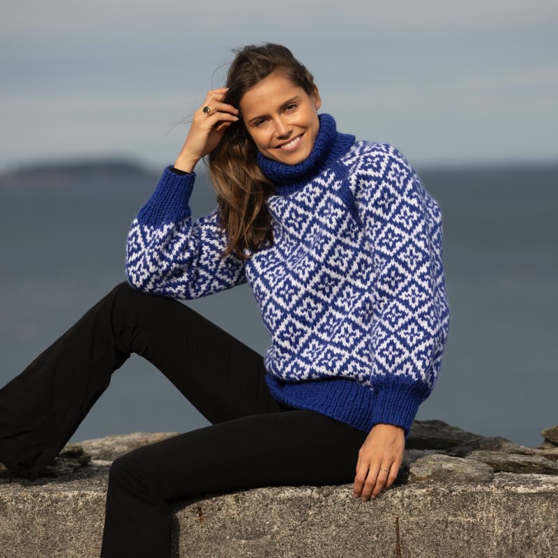 Strikk The Look: Bianca-genser kongeblå