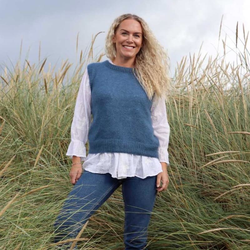 Strikk The Look: Christin-vest denim