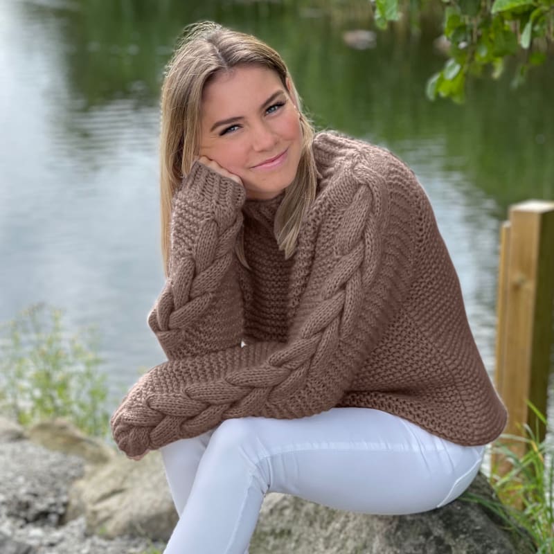 Strikk The Look: Chunky- flettegenser brun