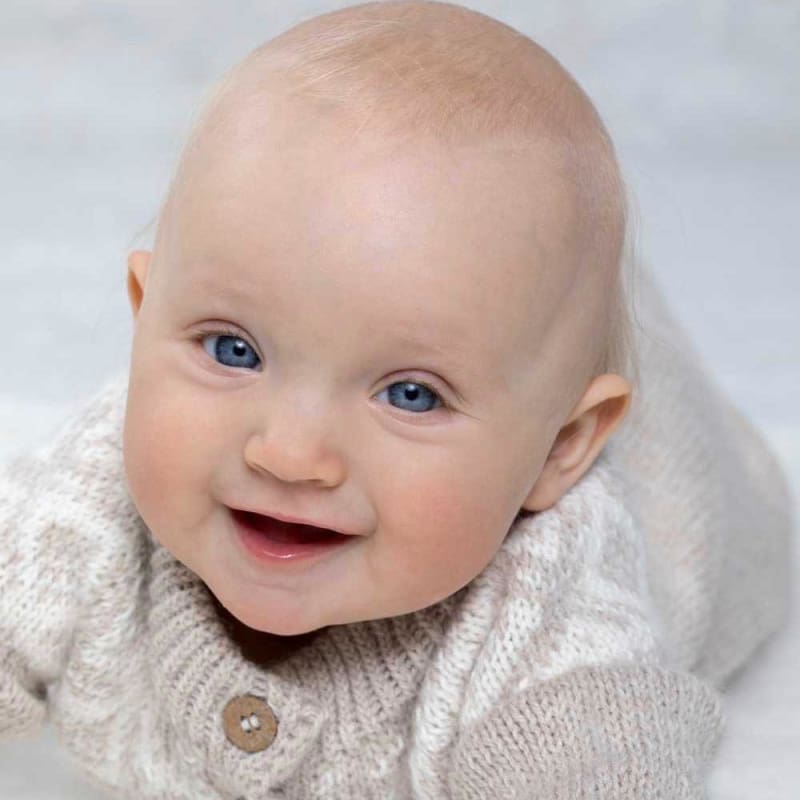 Strikk The Look: Cortina heldress baby beige/hvit