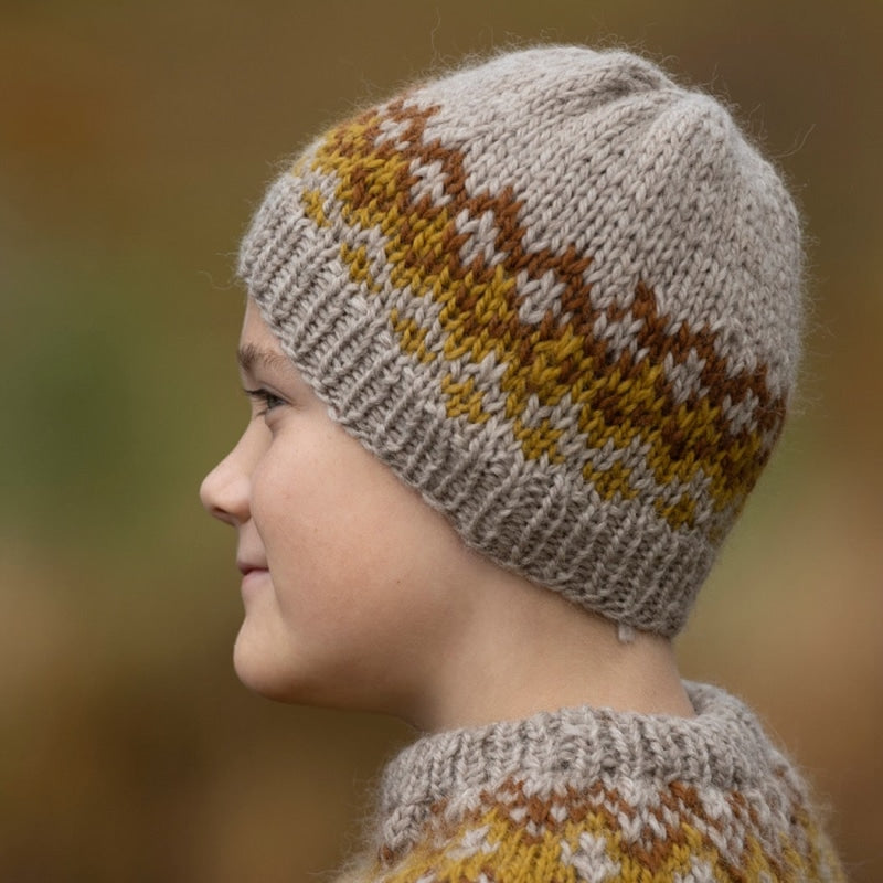 Strikk The Look: Cygnos-lue beige