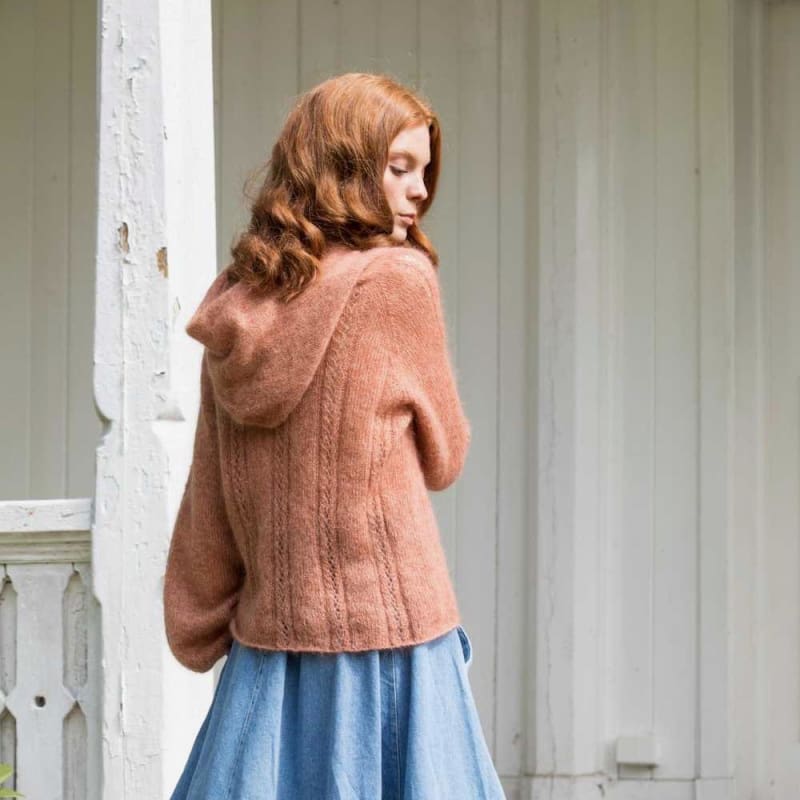 Strikk The Look: Dentelle-hettegenser messing