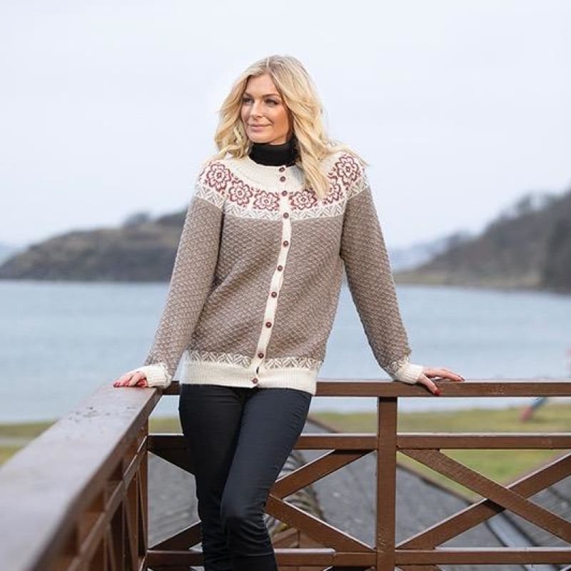 Strikk The Look: Elena-jakke