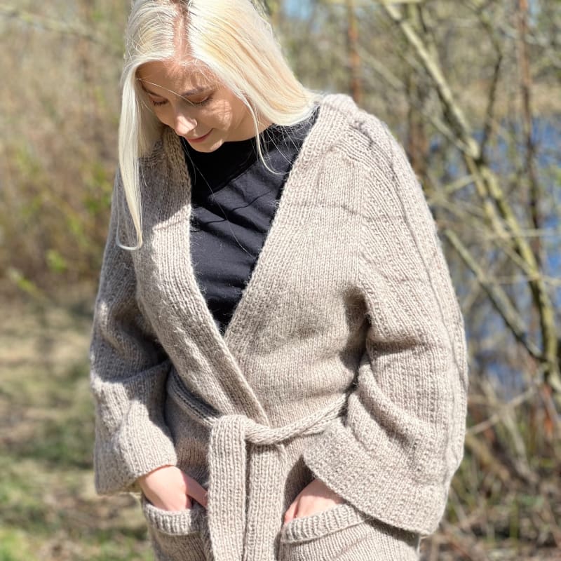 Strikk The Look: Elin-jakke beige