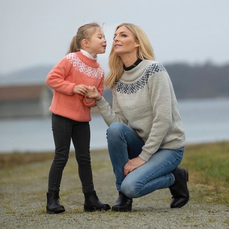 Strikk The Look: Fay-genser voksen