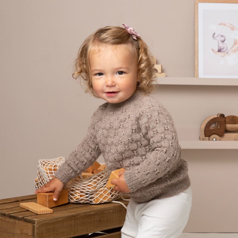 Strikk the Look: Firkløver-genser lys brun