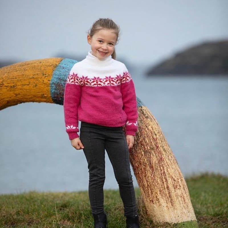 Strikk The Look: Fleur-genser barn