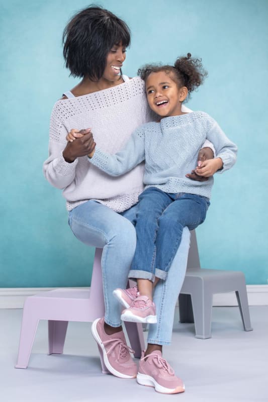 Strikk The Look: Gina-genser barn lys blå