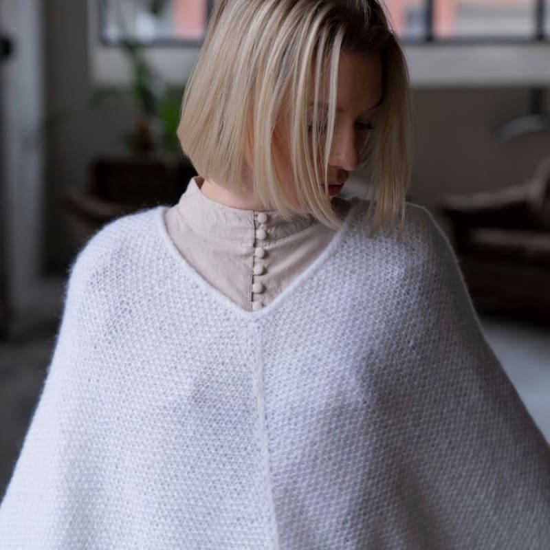Strikk The Look: Giselle-poncho hvit