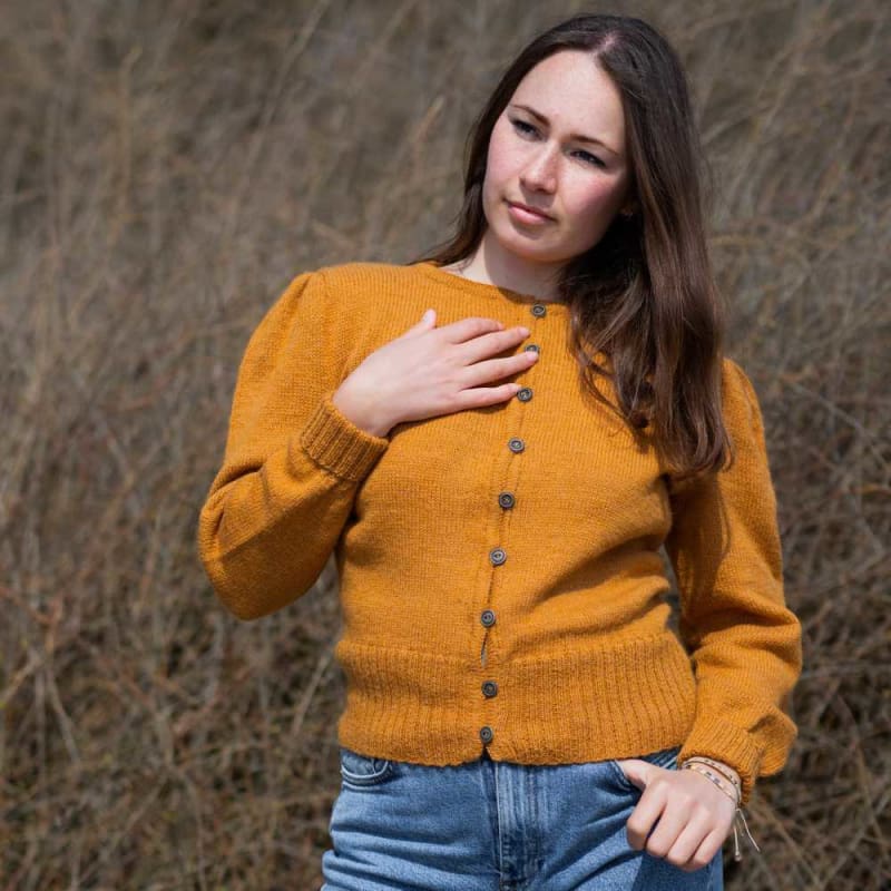 Strikk The Look: Gyda-jakke honninggul