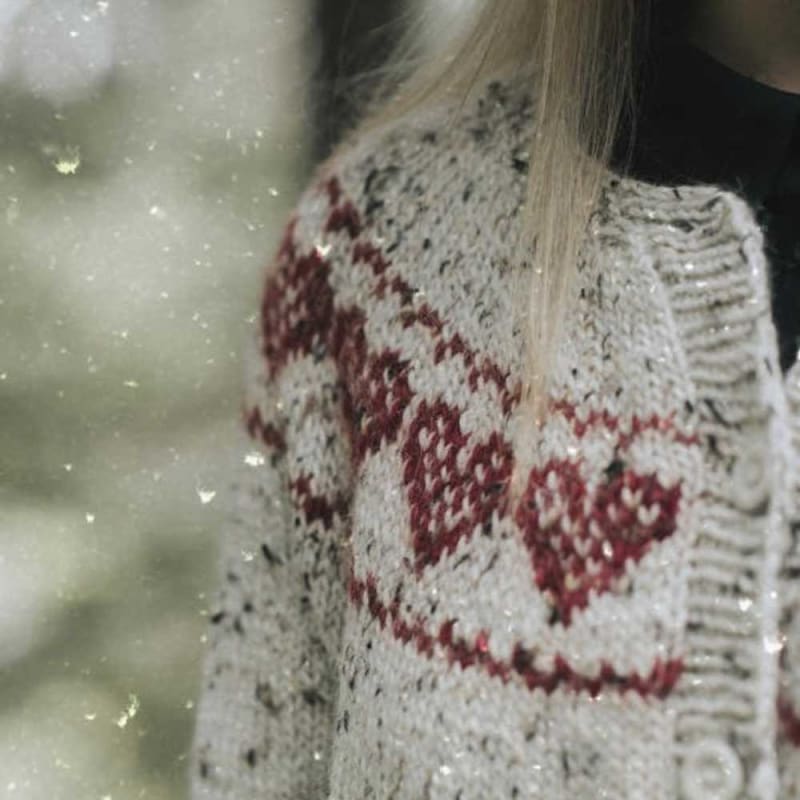 Strikk The Look: Hjerte-jakke voksen natur