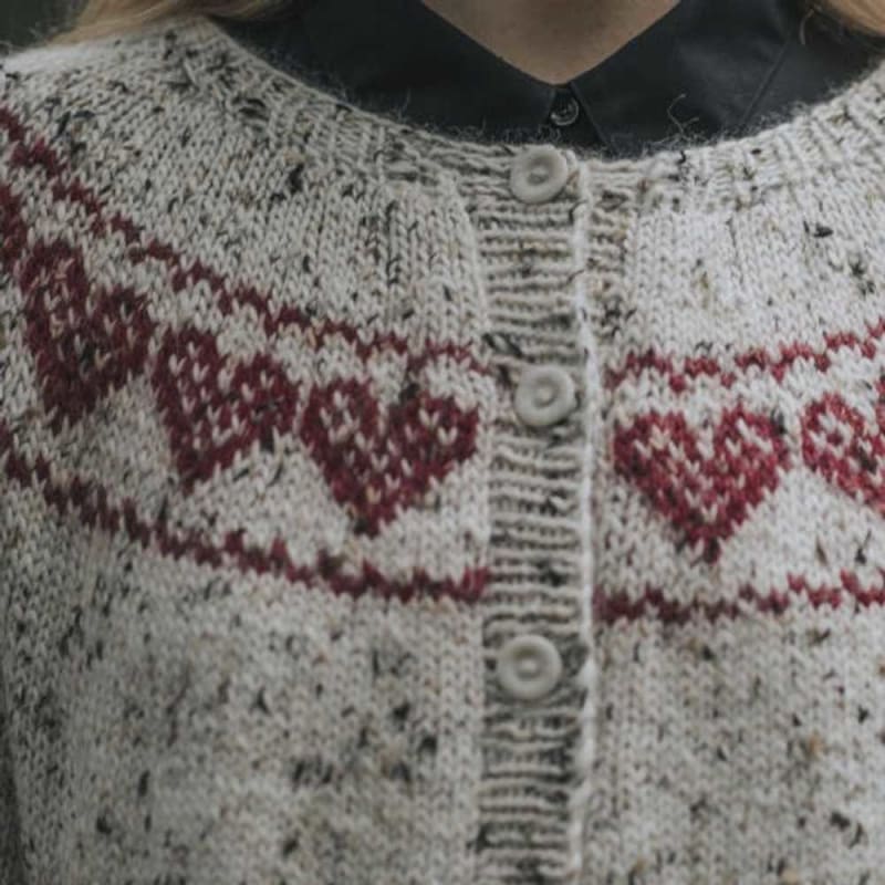 Strikk The Look: Hjerte-jakke voksen natur