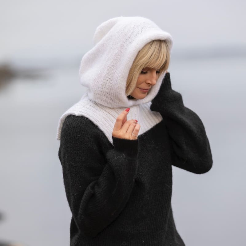 Strikk The Look: Hood-hette hvit