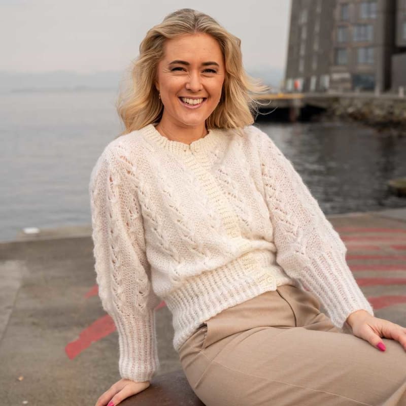 Strikk The Look: Kira cardigan hvit