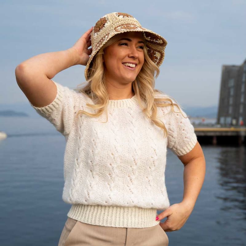 Strikk The look: Kira genser hvit Tmp