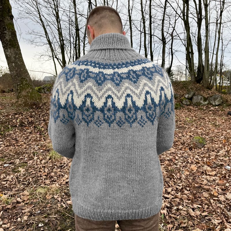 Strikk The Look: Klaki-genser grå