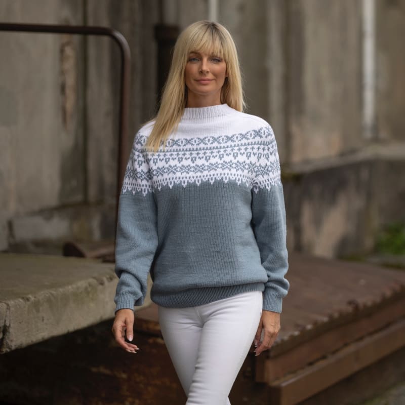 Strikk The Look: Krus-genser blå