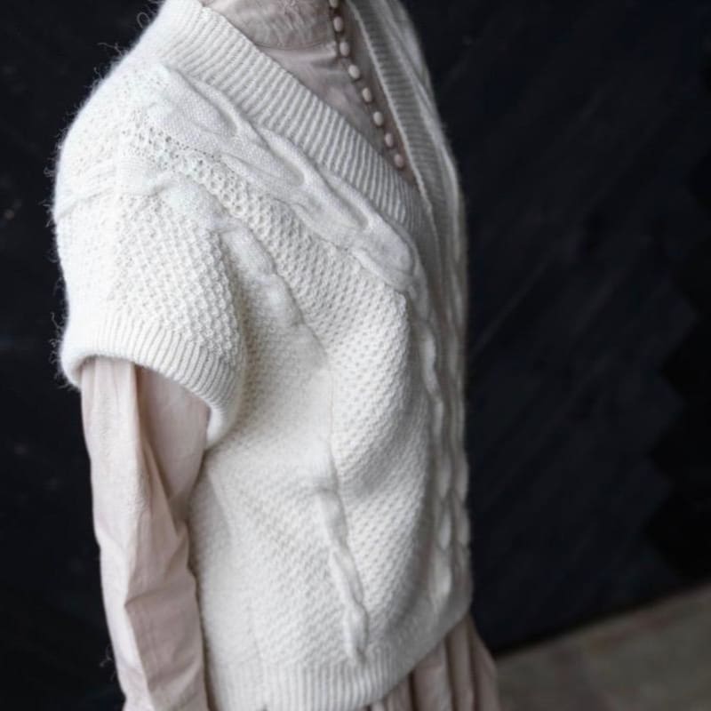 Strikk The Look: Lucinde-vest natur