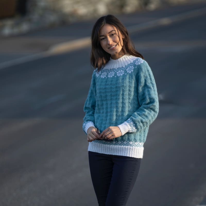 Strikk The Look: Lydia-genser lys petrol