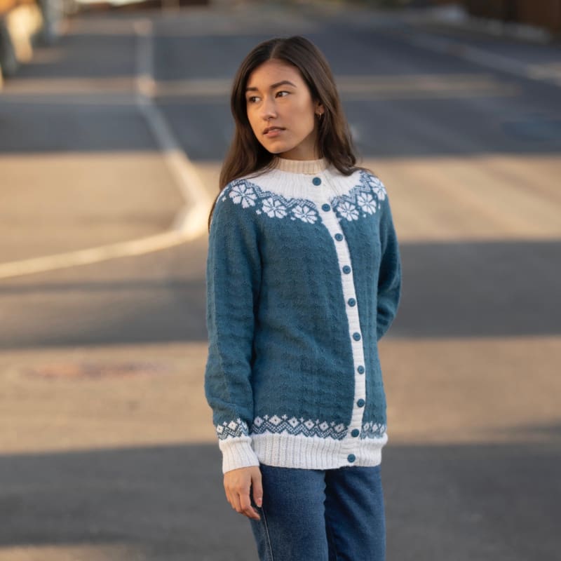 Strikk The Look: Lydia-jakke petrol