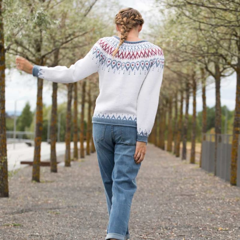 Strikk The Look: Mammahjerte-jakke hvit