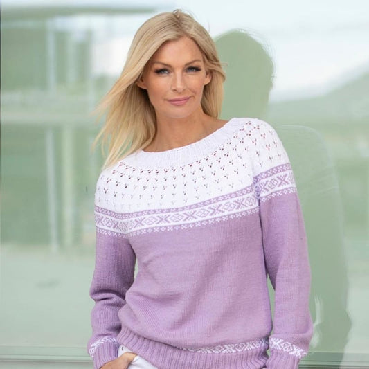 Strikk The Look: May-genser lys lilla