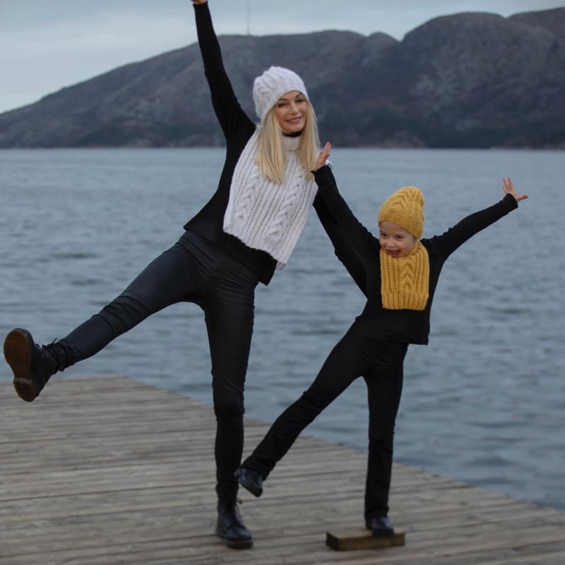 Strikk The Look: Mila lue og hals