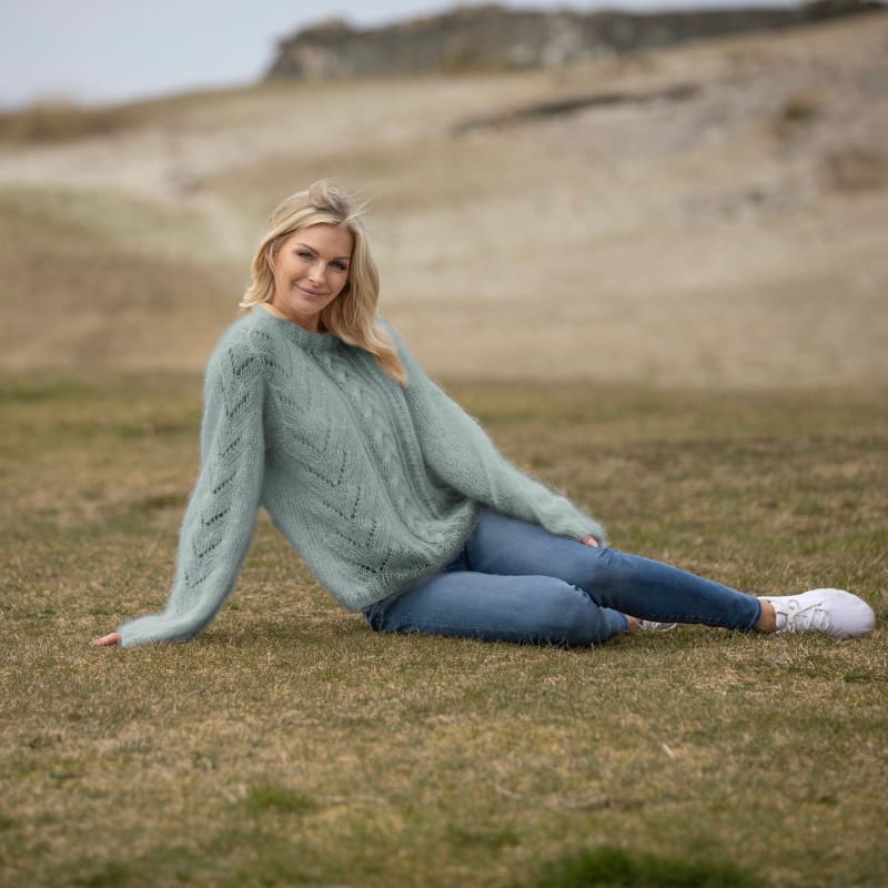 Strikk The Look: Mille-genser støvet petrol