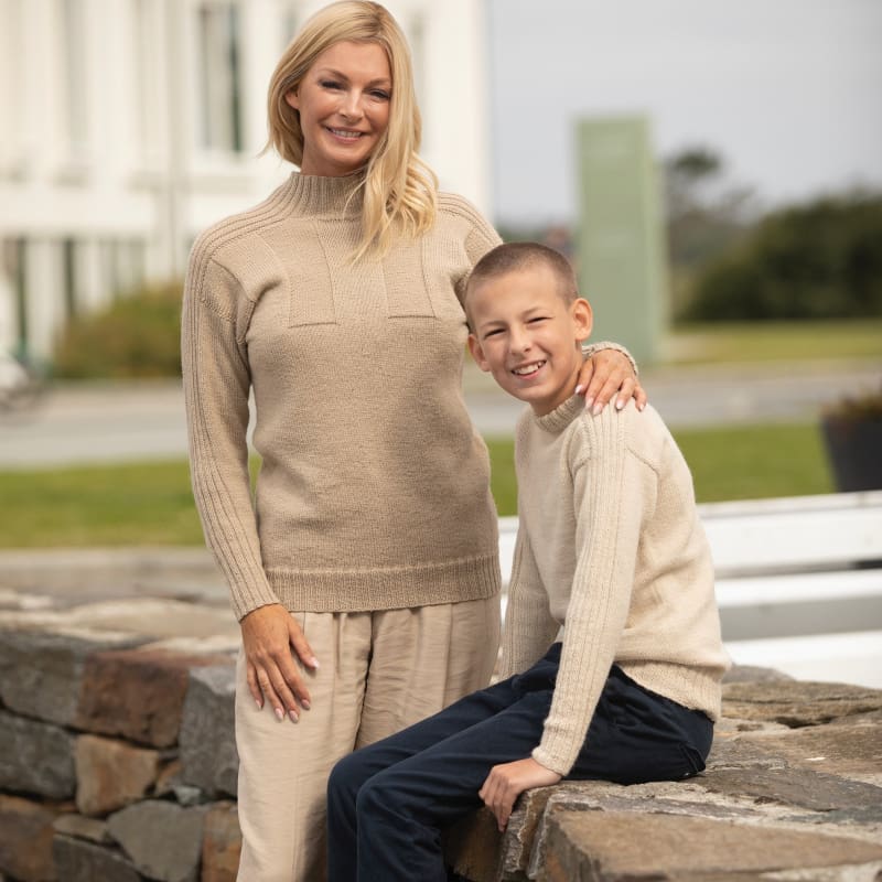 Strikk The Look: Mine-genser beige