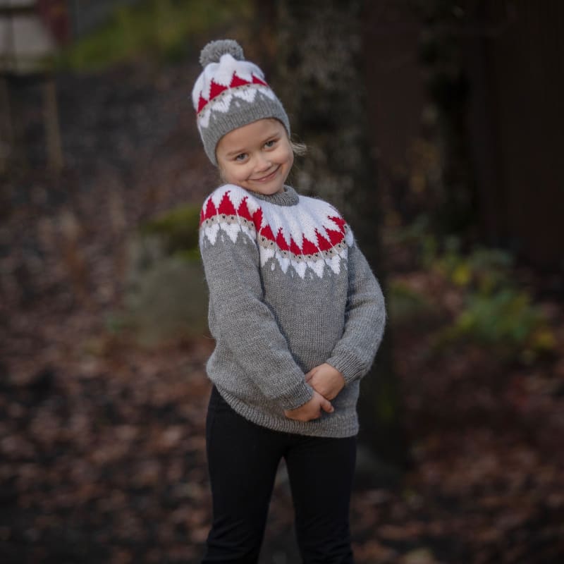 Strikk The Look: Nisse-genser og lue grå barn