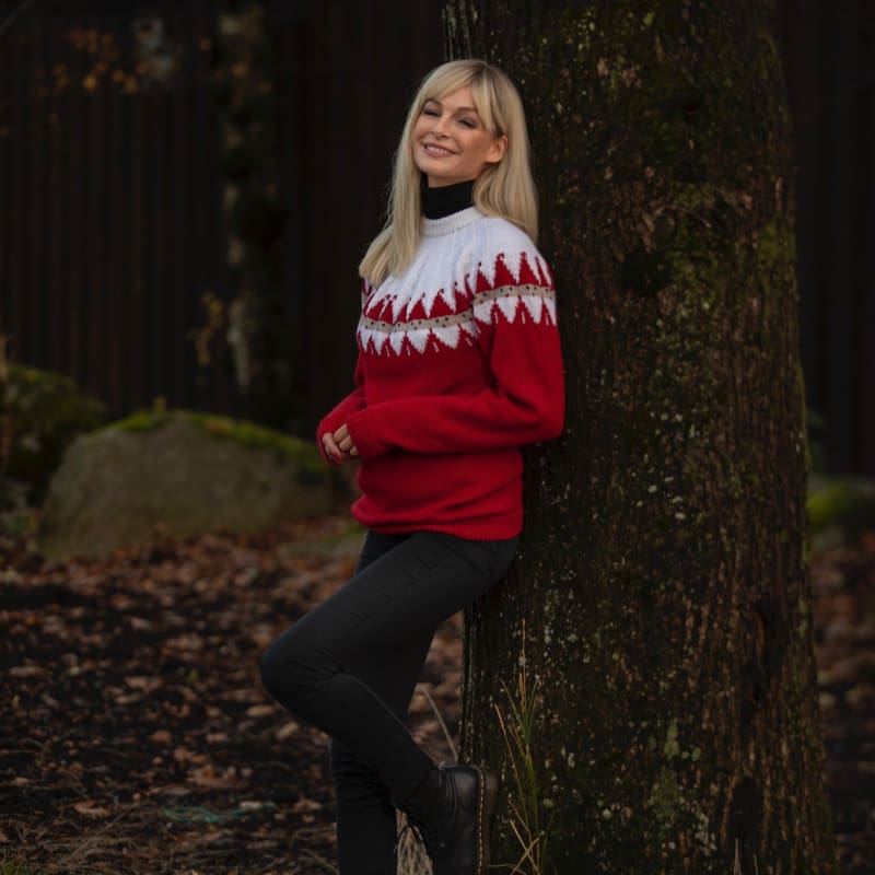 Strikk The Look: Nisse-genser rød voksen