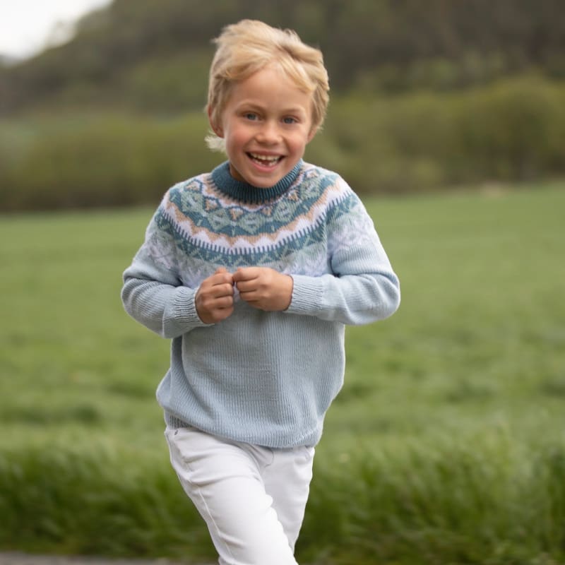 Strikk The Look: Nova-genser barn lys blå