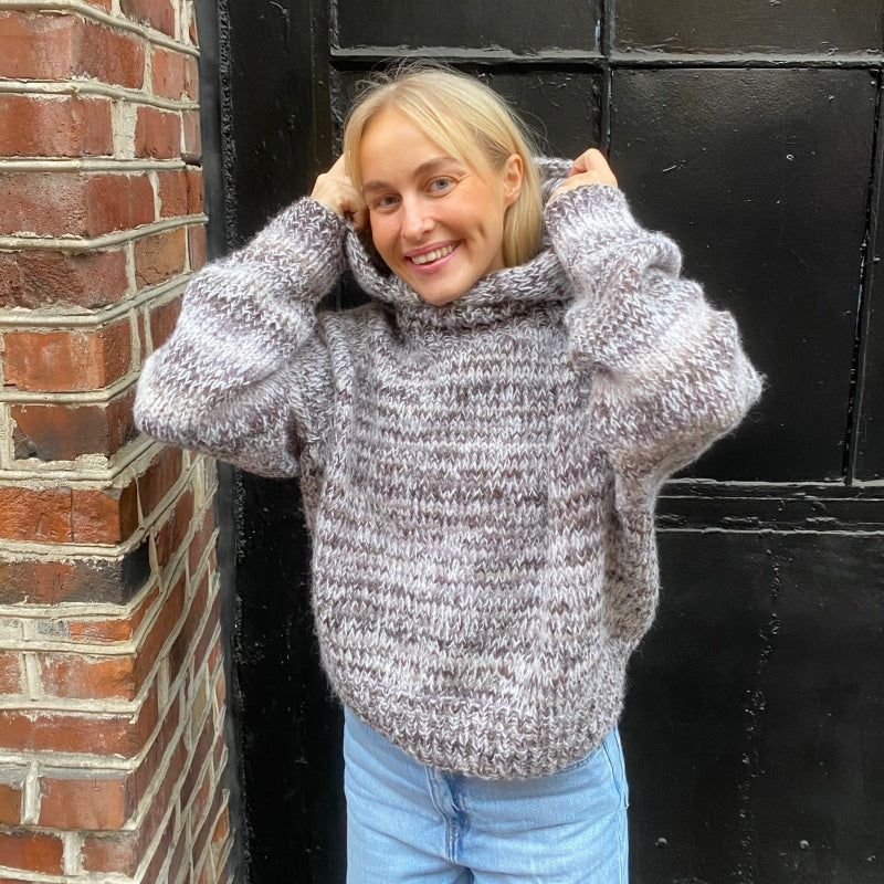 Strikk The Look: Øyunn balaklava brun