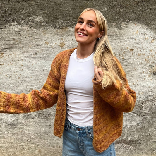 Strikk The Look: Øyunn jakke gulmelert