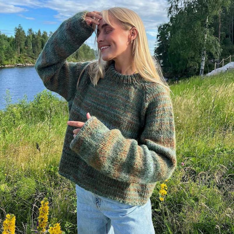 Strikk The Look: Øyunn raglan-genser oliven/rust