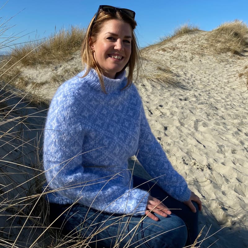 Strikk The Look: Plinga-genser lys blå
