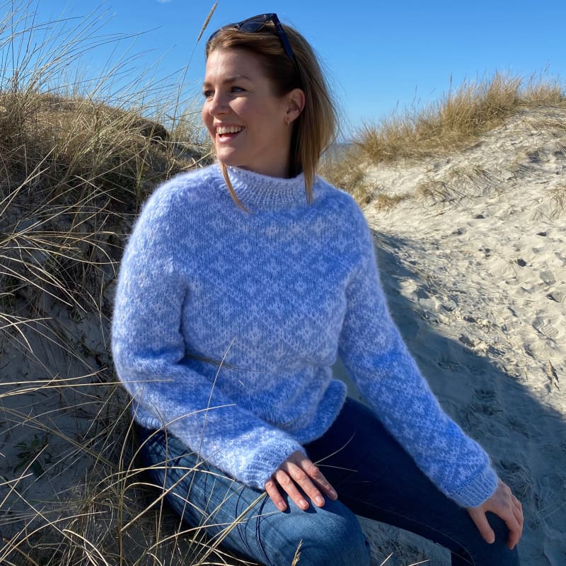 Strikk The Look: Plinga-genser lys blå
