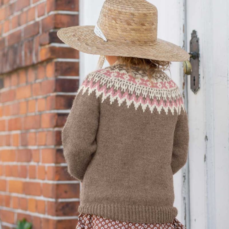 Strikk The Look: Raller-genser lys brun