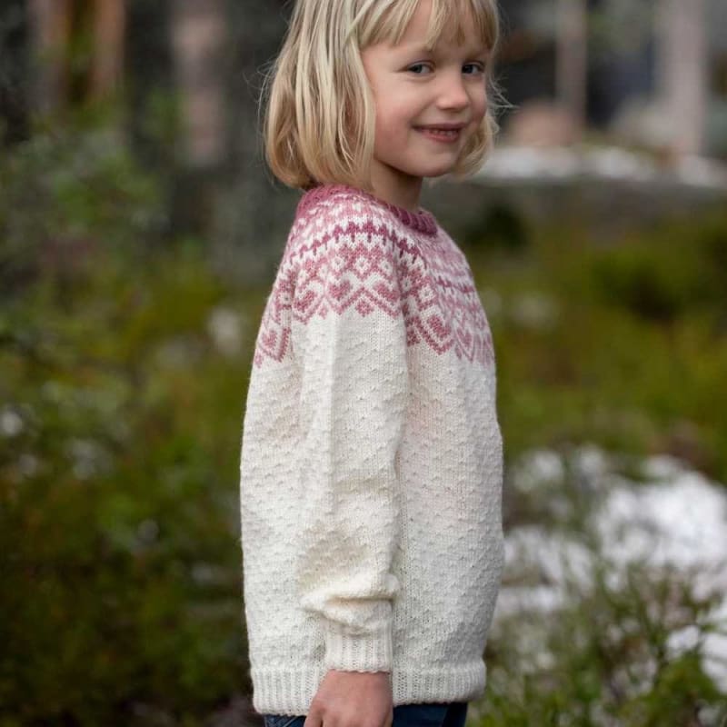 Strikk The look: Ronje-genser barn natur Katalog