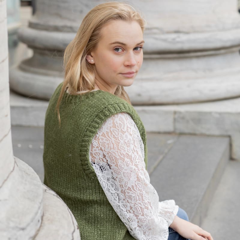 Strikk The Look: Sagitta-vest grønn