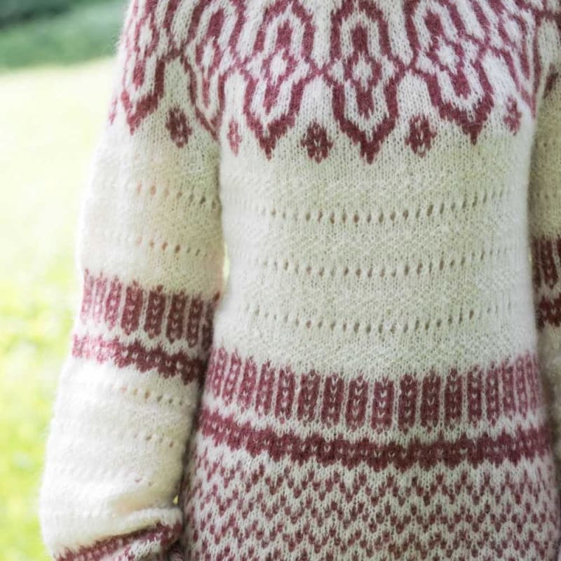 Strikk The Look: Sofie-genser natur