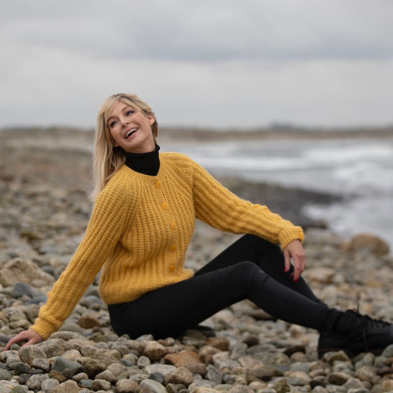 Strikk The Look: Sørland-kort jakke gul