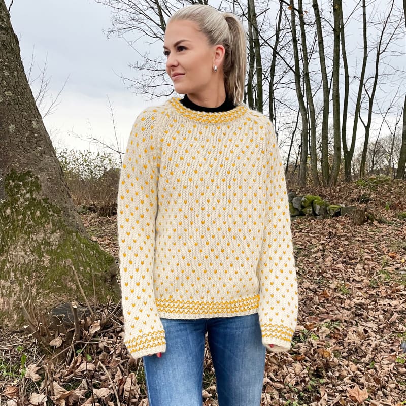 Strikk The Look: Thel-genser hvit/gul