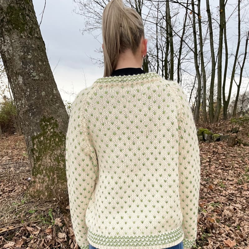 Strikk The Look: Thel-genser hvit/vårgrønn