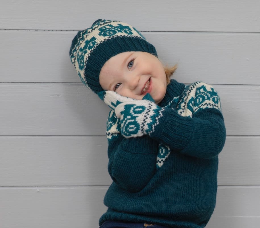 Strikk The Look: Traktor-lue og votter petrol